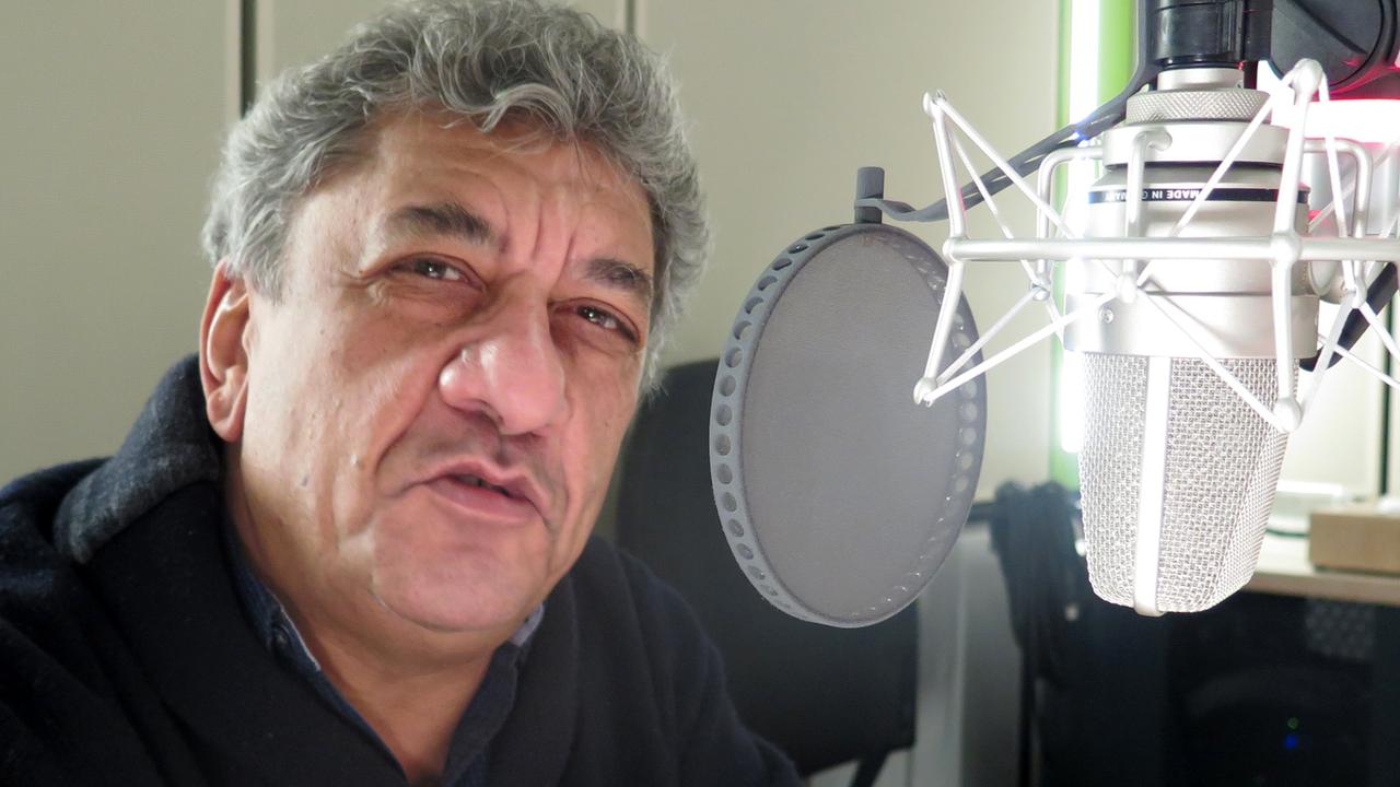 Der Schriftsteller Najem Wali im Studio von Deutschlandradio Kultur Der Schriftsteller Najem Wali im Studio von Deutschlandradio Kultur