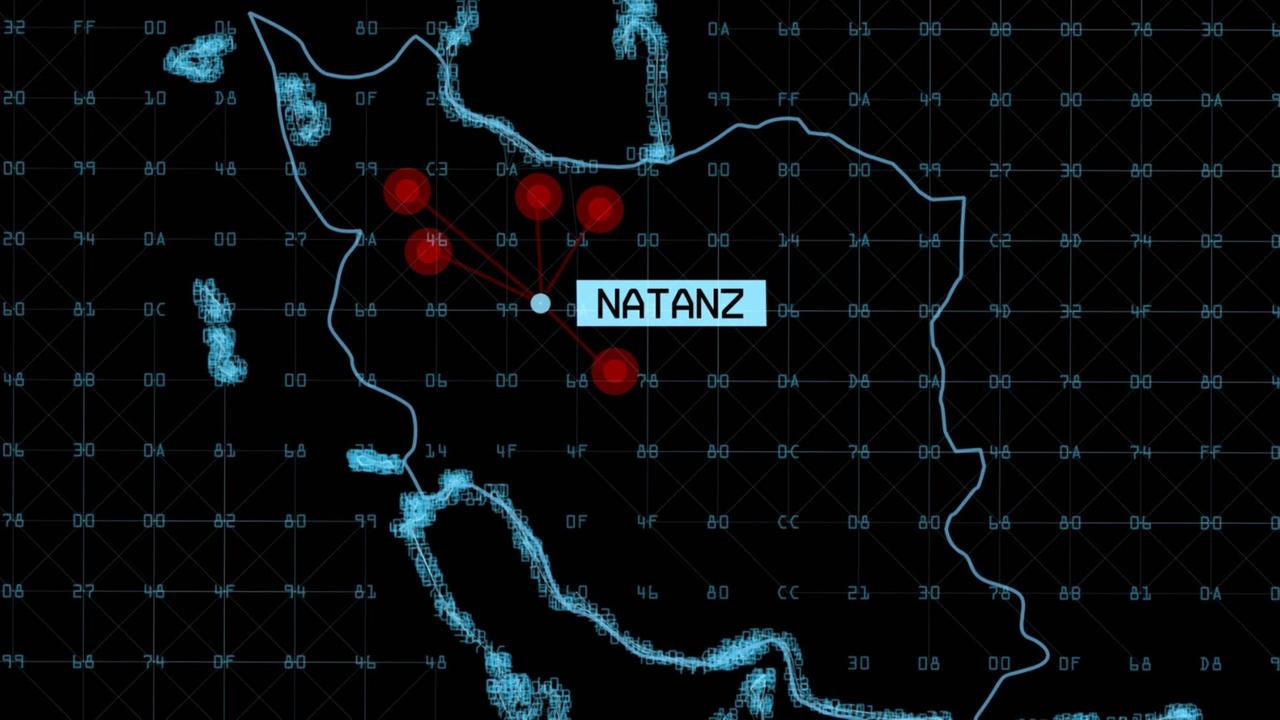 Auf einem Computerbildschirm sind die Umrisse Irans und die Position des Kernforschungszentrums Natanz zu sehen - Illustration aus dem Dokumentarfilm "Zero Days" von 2016 