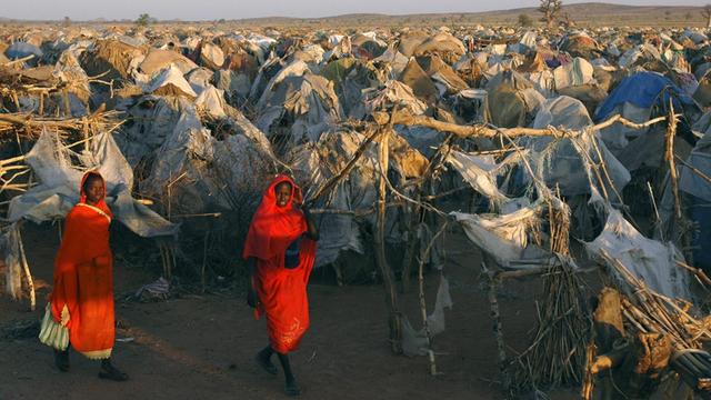 Ein Flüchtlingscamp für Binnenvertriebene in Darfur - aktuelle Bilder aus der Region gibt es kaum.