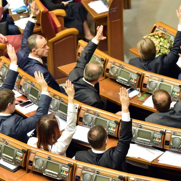Das ukrainische Parlament während einer Abstimmung.