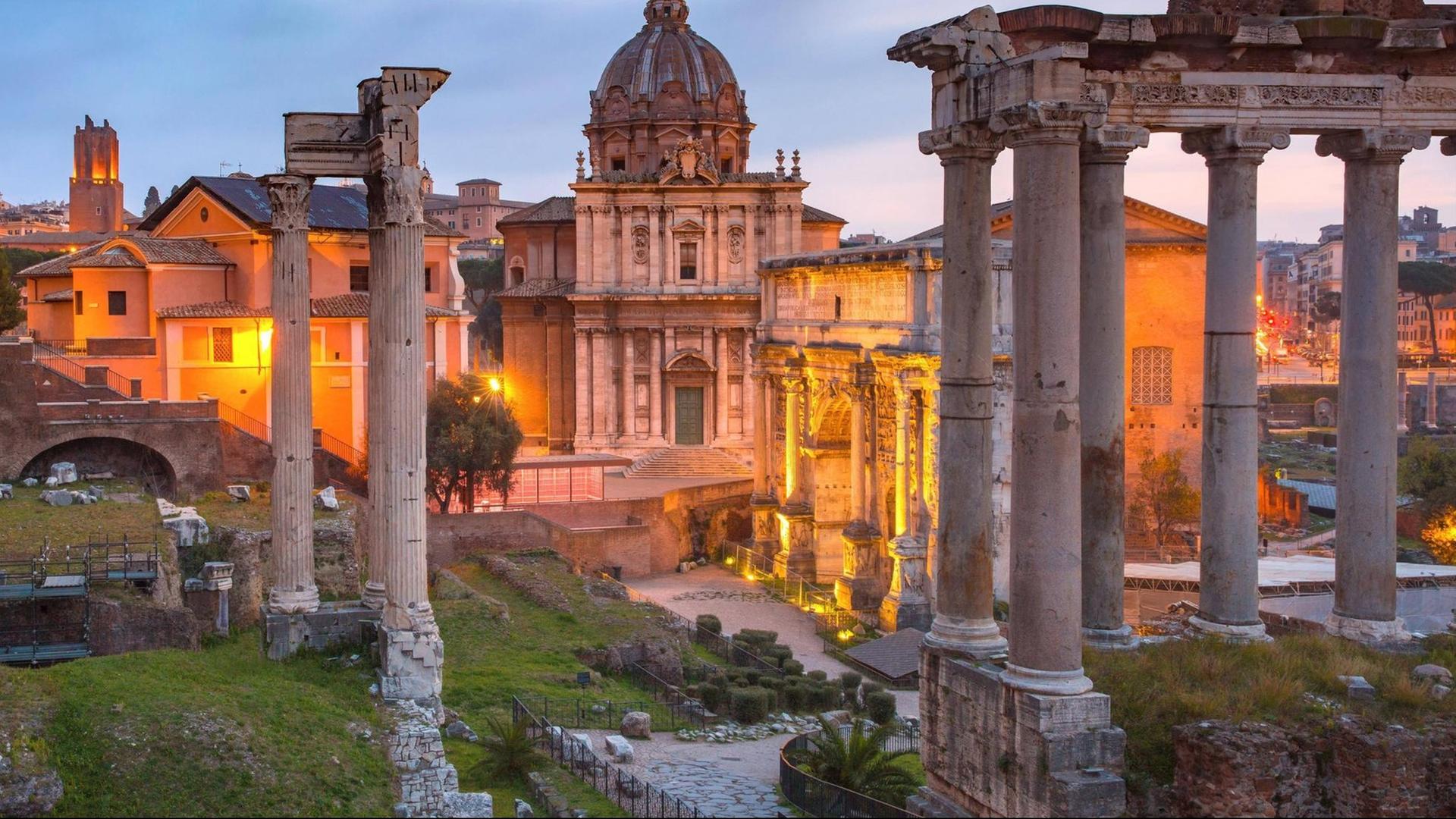 Ancient ruins of Roman Forum at sunrise, Rome, Italy PUBLICATIONxINxGERxSUIxAUTxONLY Copyright: xkavalenkavax Panthermedia26654462 Ancient ruins of Roman Forum at sunrise, Rome, Italy PUBLICATIONxINxGERxSUIxAUTxONLY Copyright: xkavalenkavax Panthermedia26654462