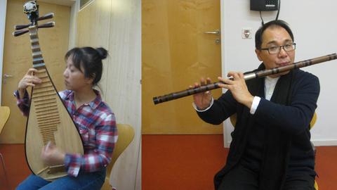 Die Musikerin Lingling mit der Pipa und Herr Ming Zeng mit der Dizi