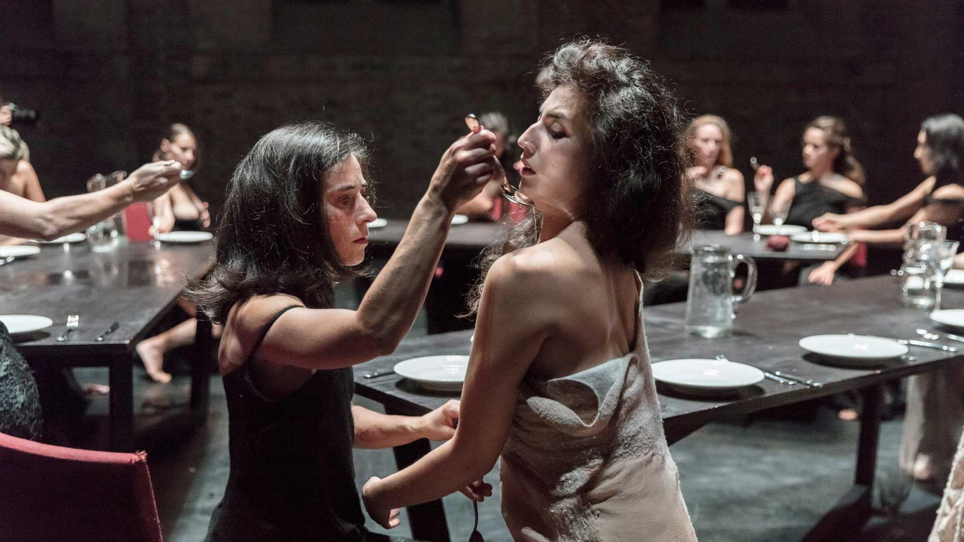 Sasha Waltz' Stück "Women" beim Berliner Festival "Tanz im August" 2017