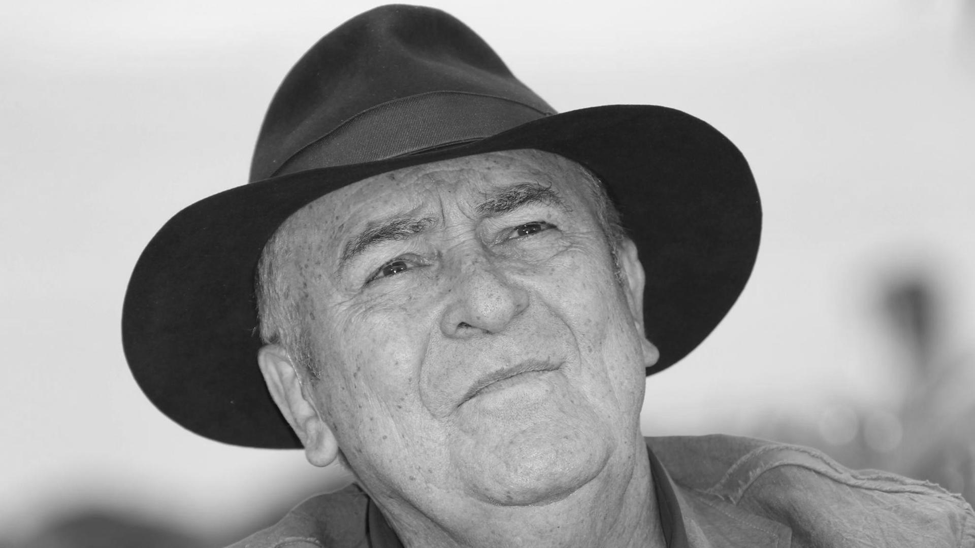 Der italienische Film-Regisseur Bernardo Bertolucci ist tot. Der italienische Film-Regisseur Bernardo Bertolucci ist tot.