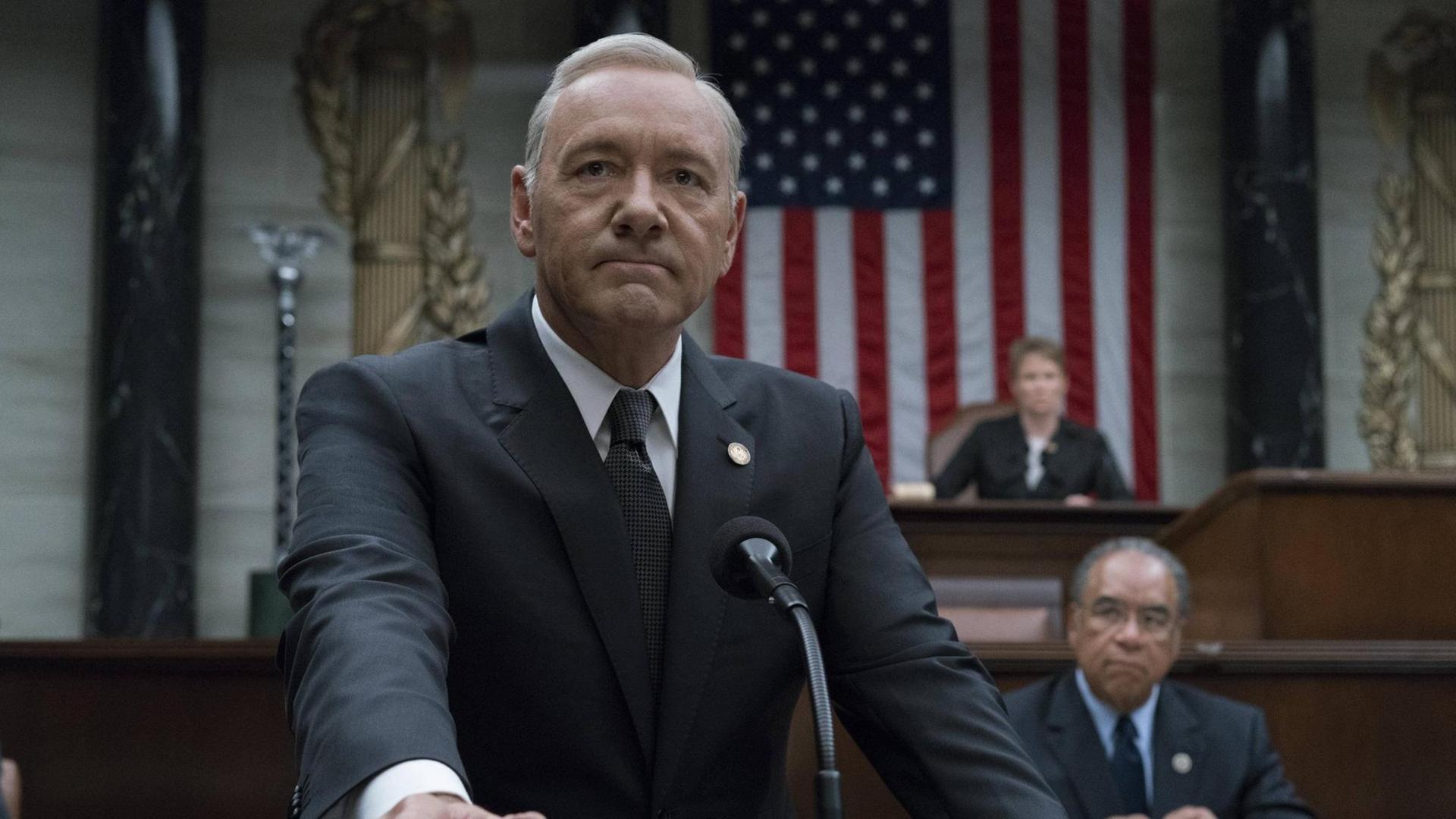 Kevin Spacey als US-Präsident Frank Underwood in der Serie "House Of Cards" Kevin Spacey als US-Präsident Frank Underwood in der Serie "House Of Cards"