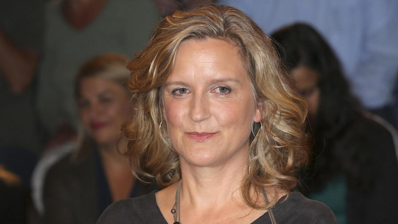 Portrait von Käthe Lachmann bei der Aufzeichnung einer Talkshow im August 2019. Portrait von Käthe Lachmann bei der Aufzeichnung einer Talkshow im August 2019.