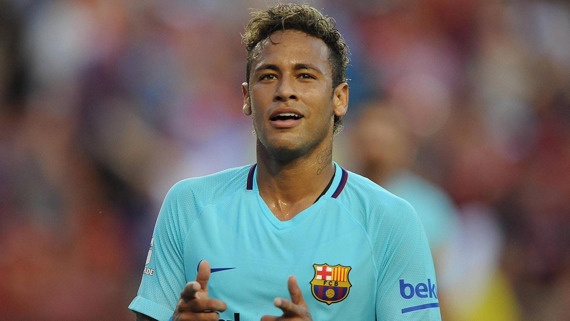 July 26, 2017 - Landover, MD, United States - Landover, MD - July 26, 2017: FC Barcelona Barca defeated Manchester United ManU 1-0 in the International Champions Cup game at FedexField Stadium. Neymar PUBLICATIONxINxGERxSUIxAUTxONLY - ZUMAt139 20170726_zaa_t139_275 Copyright: xJosexL.xArguetax July 26 2017 Landover MD United States Landover MD July 26 2017 FC Barcelona Barca defeated Manchester United ManU 1 0 in The International Champions Cup Game AT FedEx Field Stage Neymar PUBLICATIONxINxGERxSUIxAUTxONLY Copyright July 26, 2017 - Landover, MD, United States - Landover, MD - July 26, 2017: FC Barcelona Barca defeated Manchester United ManU 1-0 in the International Champions Cup game at FedexField Stadium. Neymar PUBLICATIONxINxGERxSUIxAUTxONLY - ZUMAt139 20170726_zaa_t139_275 Copyright: xJosexL.xArguetax July 26 2017 Landover MD United States Landover MD July 26 2017 FC Barcelona Barca defeated Manchester United ManU 1 0 in The International Champions Cup Game AT FedEx Field Stage Neymar PUBLICATIONxINxGERxSUIxAUTxONLY Copyright