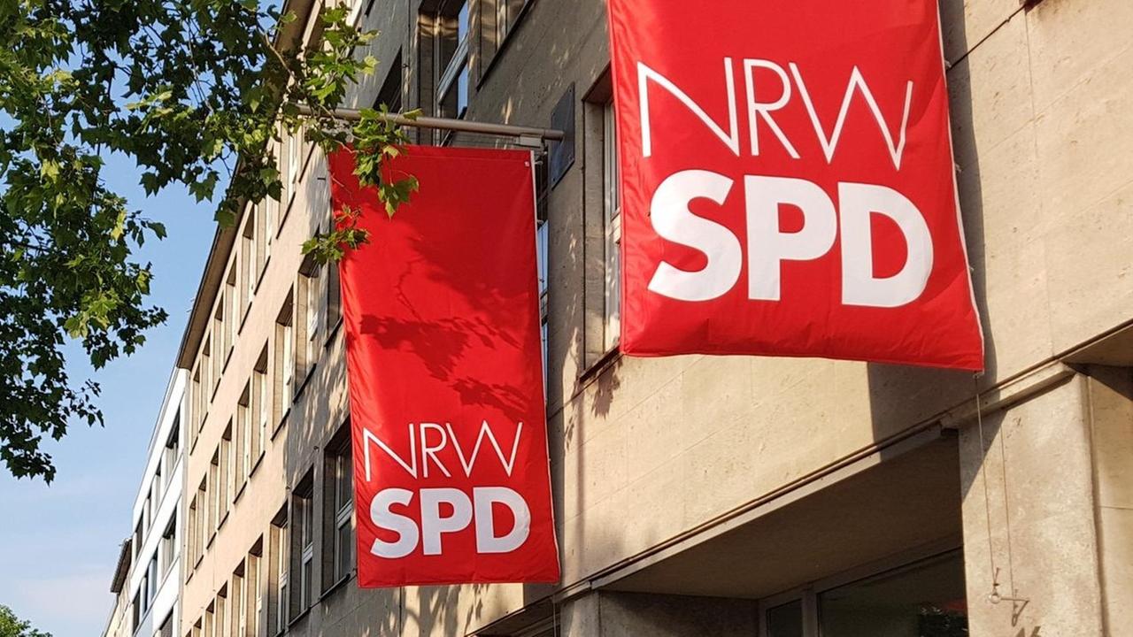 Leider liegt für dieses Bild keine Bildbeschreibung vor Leider liegt für dieses Bild keine Bildbeschreibung vor