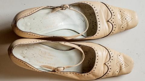 Ein altes Paar Schuhe