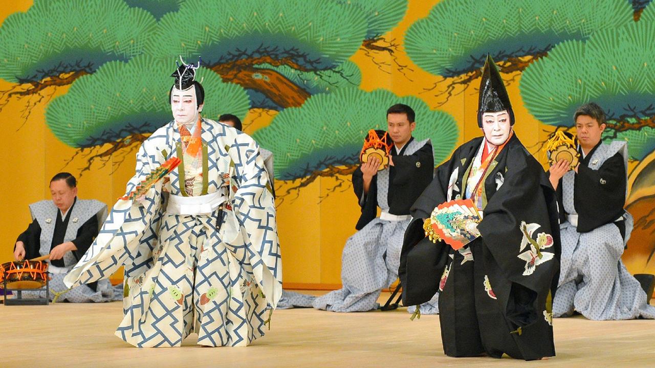 Kabuki-Schauspieler in einem Theater in Tokio. Kabuki-Schauspieler in einem Theater in Tokio.