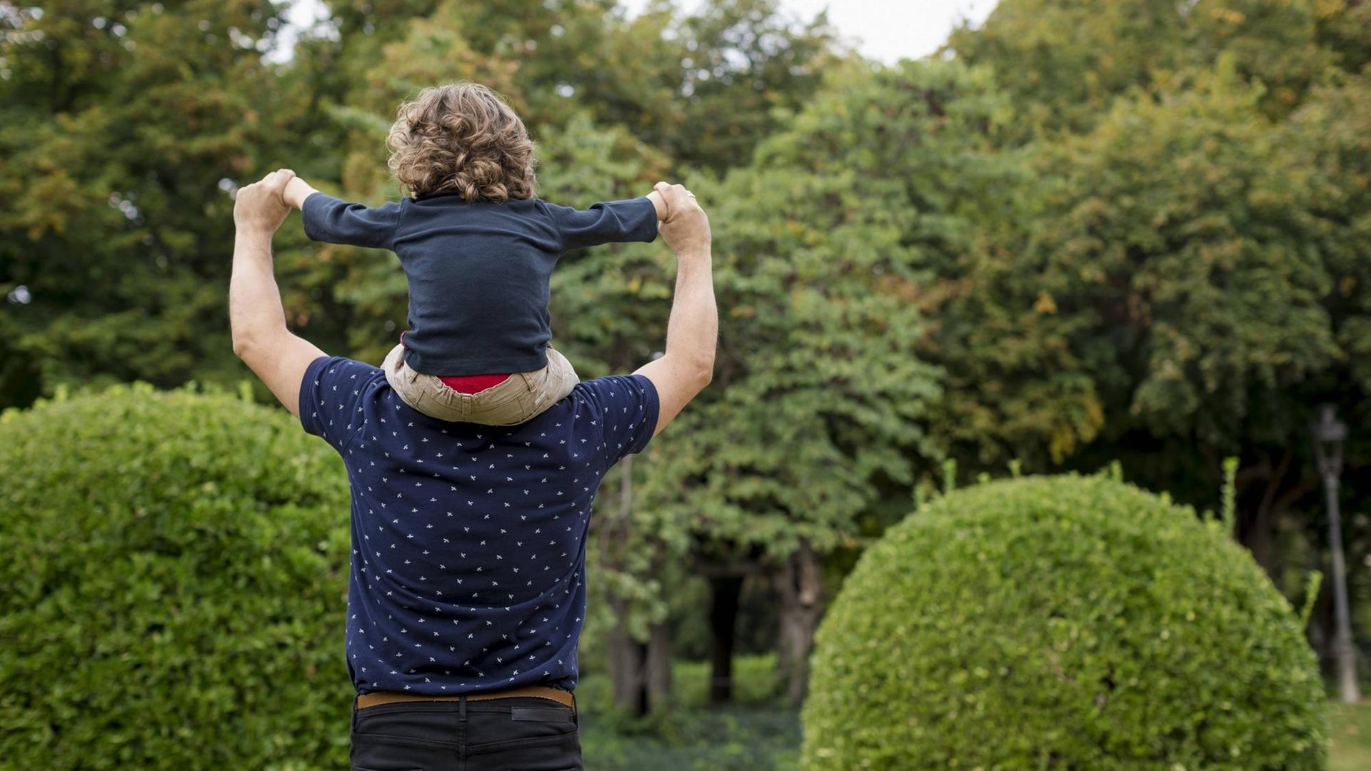 Hat ein Vater Recht auf das halbe Kindergeld? Hat ein Vater Recht auf das halbe Kindergeld?
