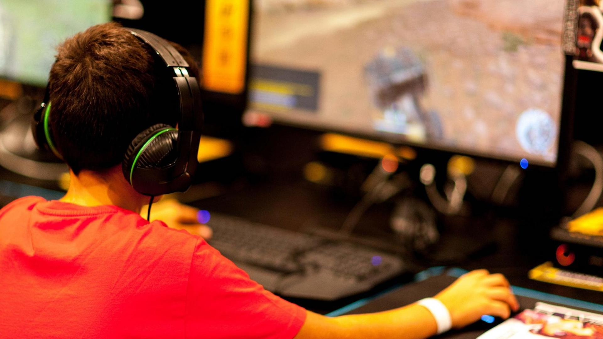Die Gamescom ist die weltgrößte Messe für Computerspiele. Aufgenommen im Messezentrum Köln am 23.08.2017. Foto: Maximilian Schönherr | Verwendung weltweit Die Gamescom ist die weltgrößte Messe für Computerspiele. Aufgenommen im Messezentrum Köln am 23.08.2017. Foto: Maximilian Schönherr | Verwendung weltweit