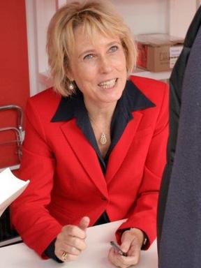 Karina Urbach Karina Urbach