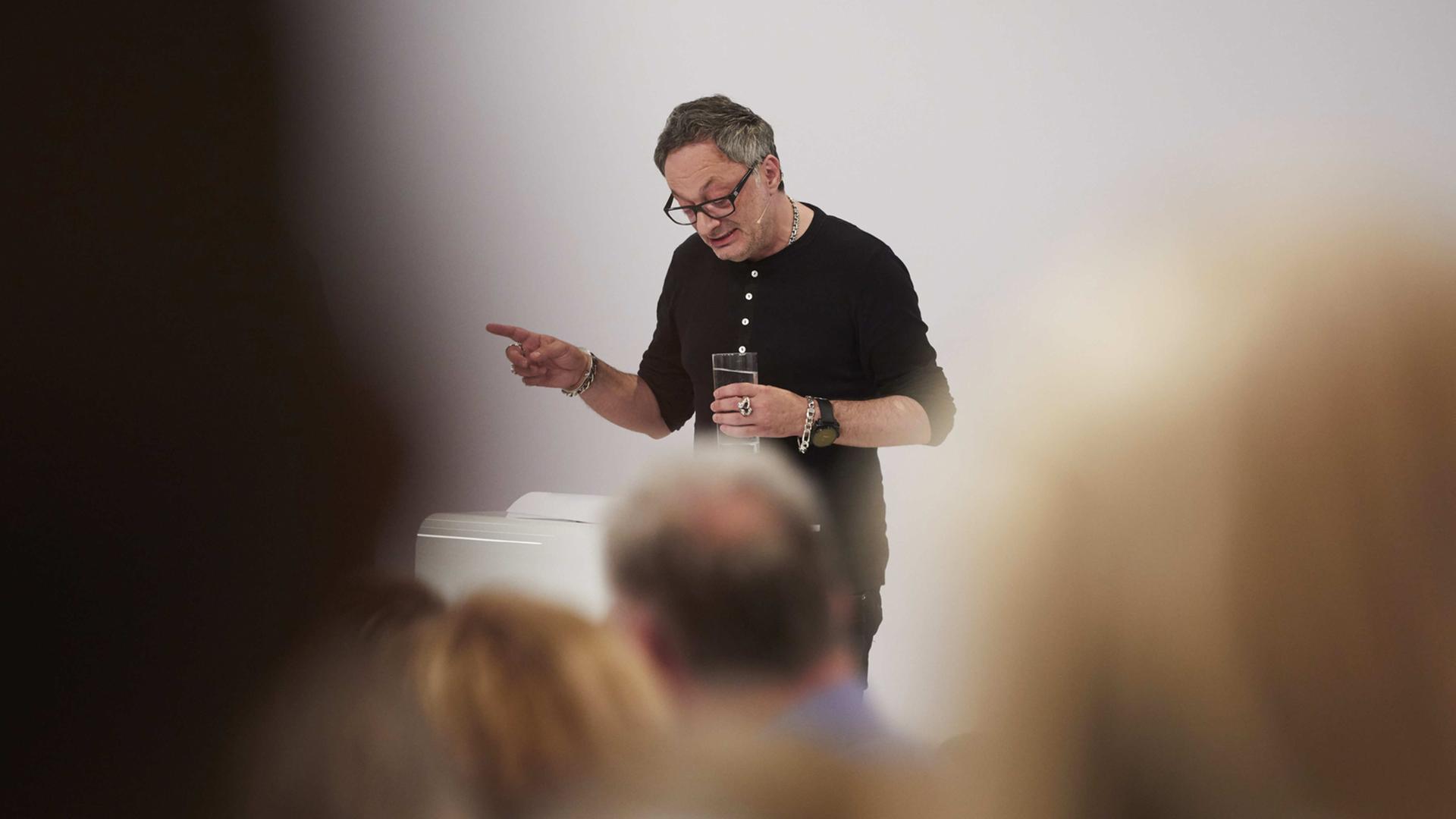 Tage der deutschsprachigen Literatur: Eröffnung im ORF Theater, Rede zur Literatur von Feridun Zaimoglu Tage der deutschsprachigen Literatur: Eröffnung im ORF Theater, Rede zur Literatur von Feridun Zaimoglu