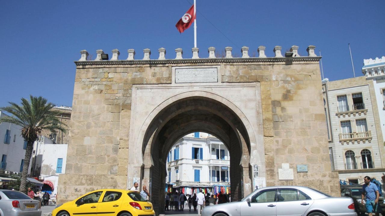 Bab El Bhar - das französische Tor in Tunis.