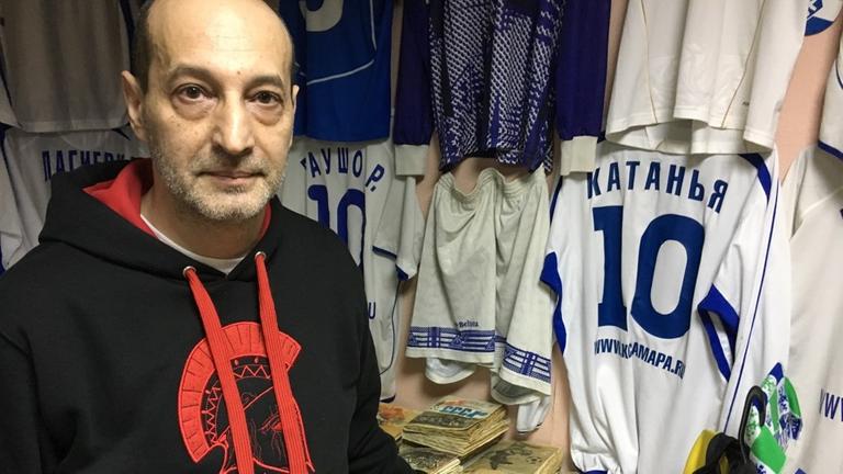 Sergej Lejbgrad, seit Jahrzehnten Fan des ortsansässigen Vereins Krylja Sowetow