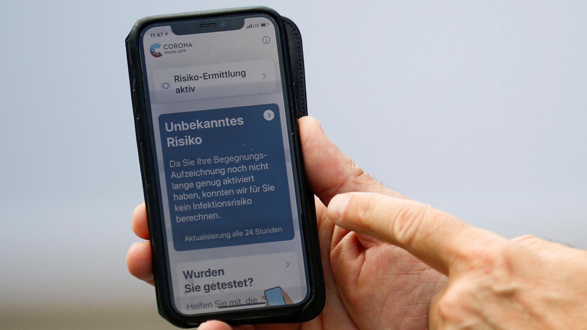 Präsentation der offiziellen Corona-Warn-App Präsentation der offiziellen Corona-Warn-App