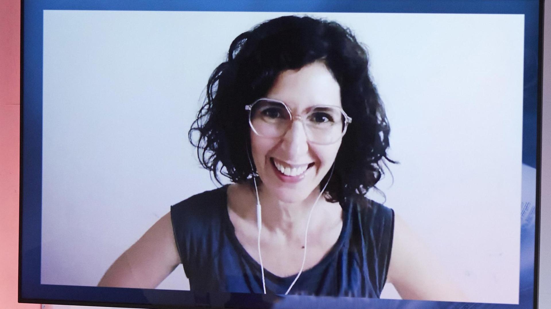 Nava Ebrahimi Nava Ebrahimi