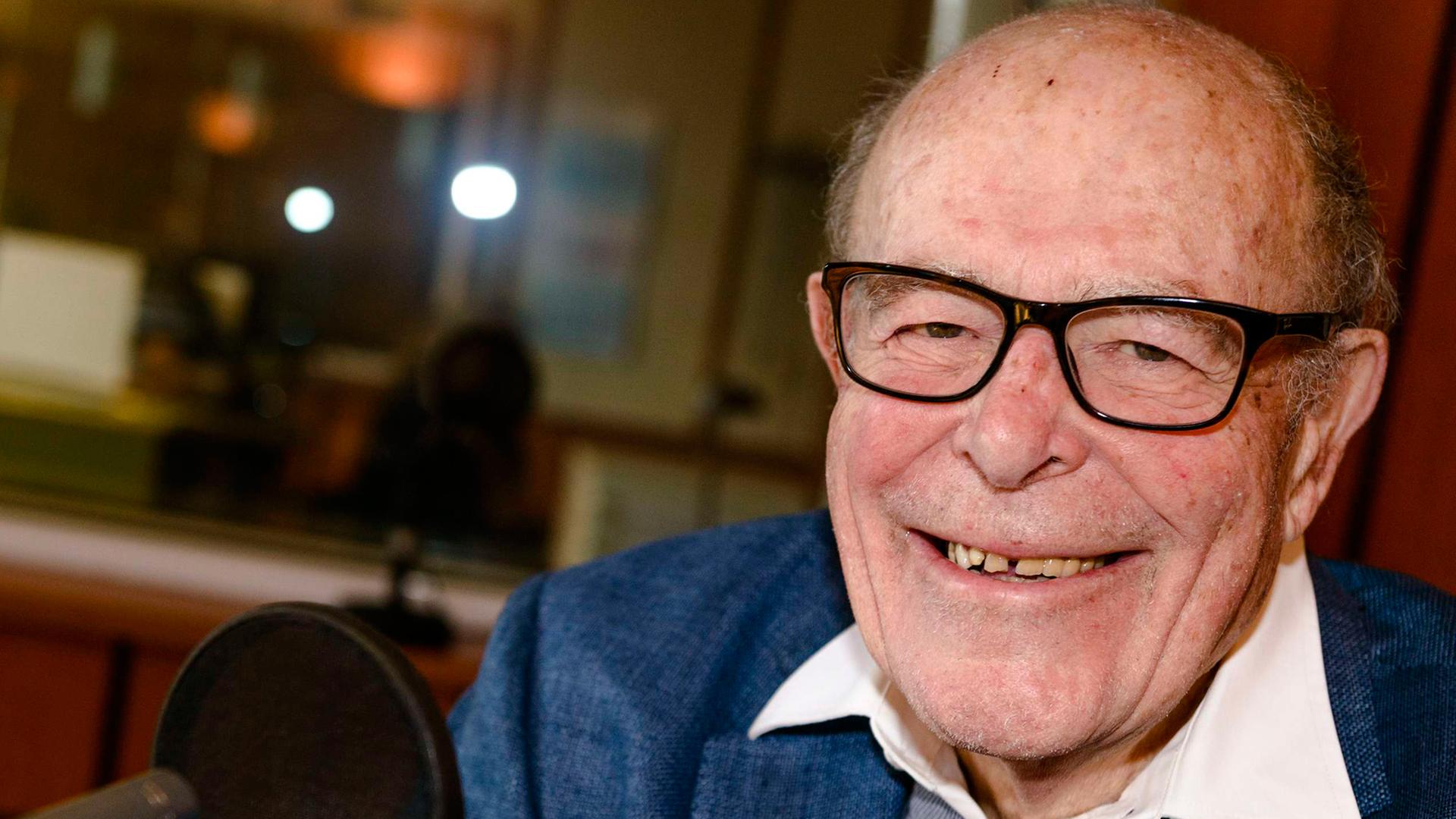 Regisseur Marcel Ophüls zu Gast im Studio von Deutschlandradio Kultur Regisseur Marcel Ophüls zu Gast im Studio von Deutschlandradio Kultur