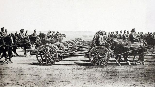 Berittene Artillerie der russischen Armee im Ersten Weltkrieg