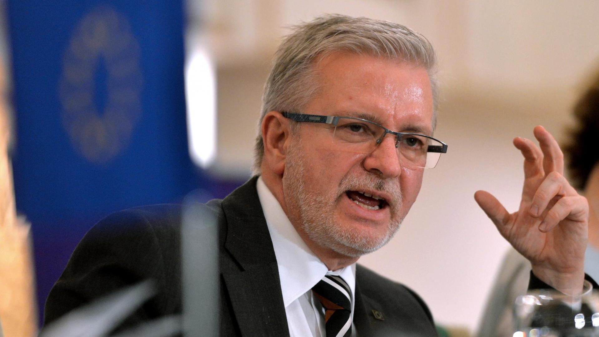 Michael Gahler, chief observer of the European Union Election Observation Mission (EUEOM), speaks during a news conference in Islamabad on October 26, 2018. Michael Gahler, chief observer of the European Union Election Observation Mission (EUEOM), speaks during a news conference in Islamabad on October 26, 2018.