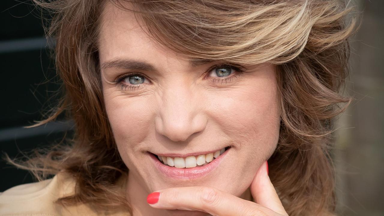 Porträt von Liza Mügge. Porträt von Liza Mügge.