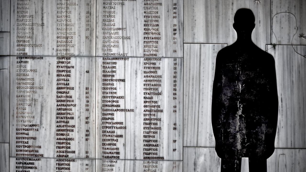 Ein Mahnmal im griechischen Ort Distomo erinnert an die Opfer 