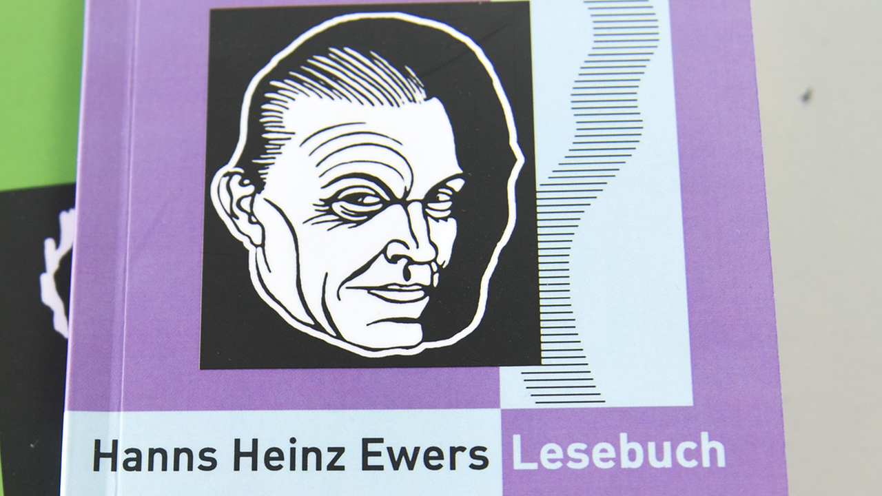 Ein Lesebuch des rheinischen Schriftstellers Hanns Heinz Ewers Ein Lesebuch des rheinischen Schriftstellers Hanns Heinz Ewers
