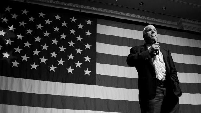 Senator John McCain spricht im Oktover 201 in Las Vegas, Nevada
