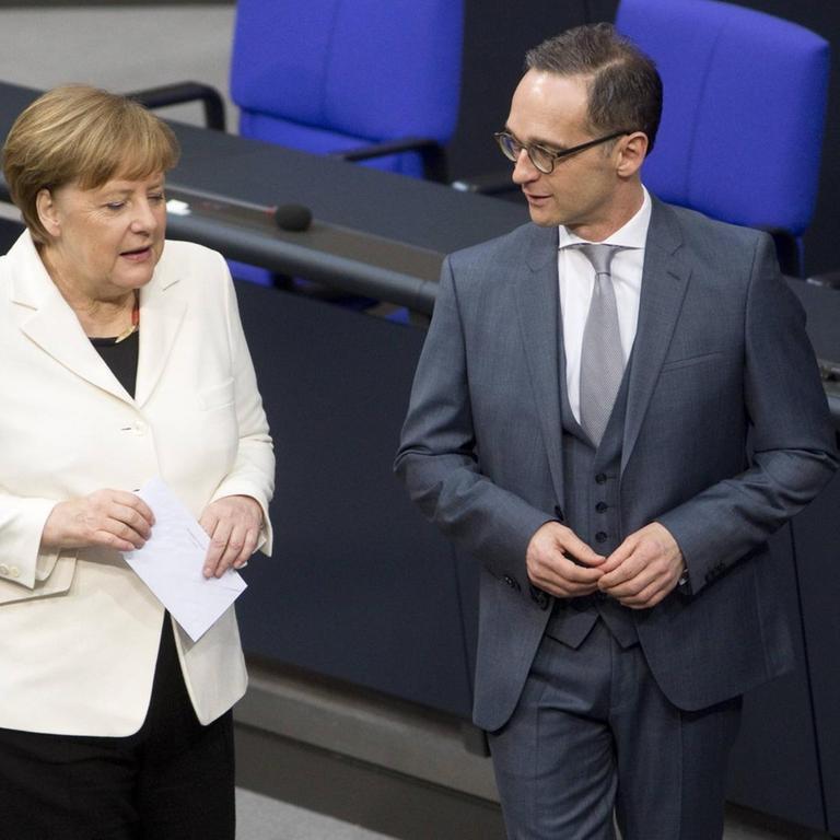 Bundeskanzlerin Angela Merkel und Außenminister Heiko Maas.