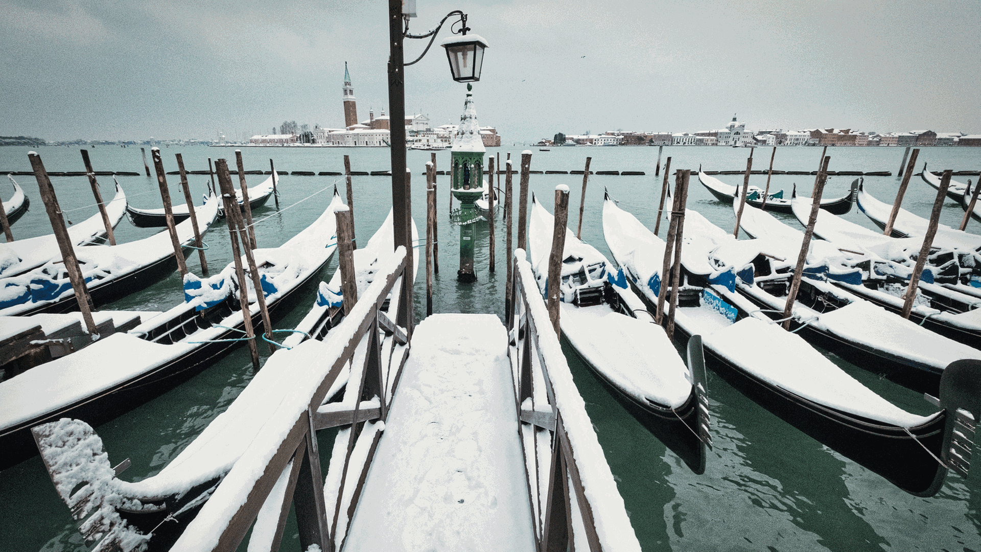 Venedig: Schauplatz für Donna Leons Brunetti-Romane. Venedig: Schauplatz für Donna Leons Brunetti-Romane.