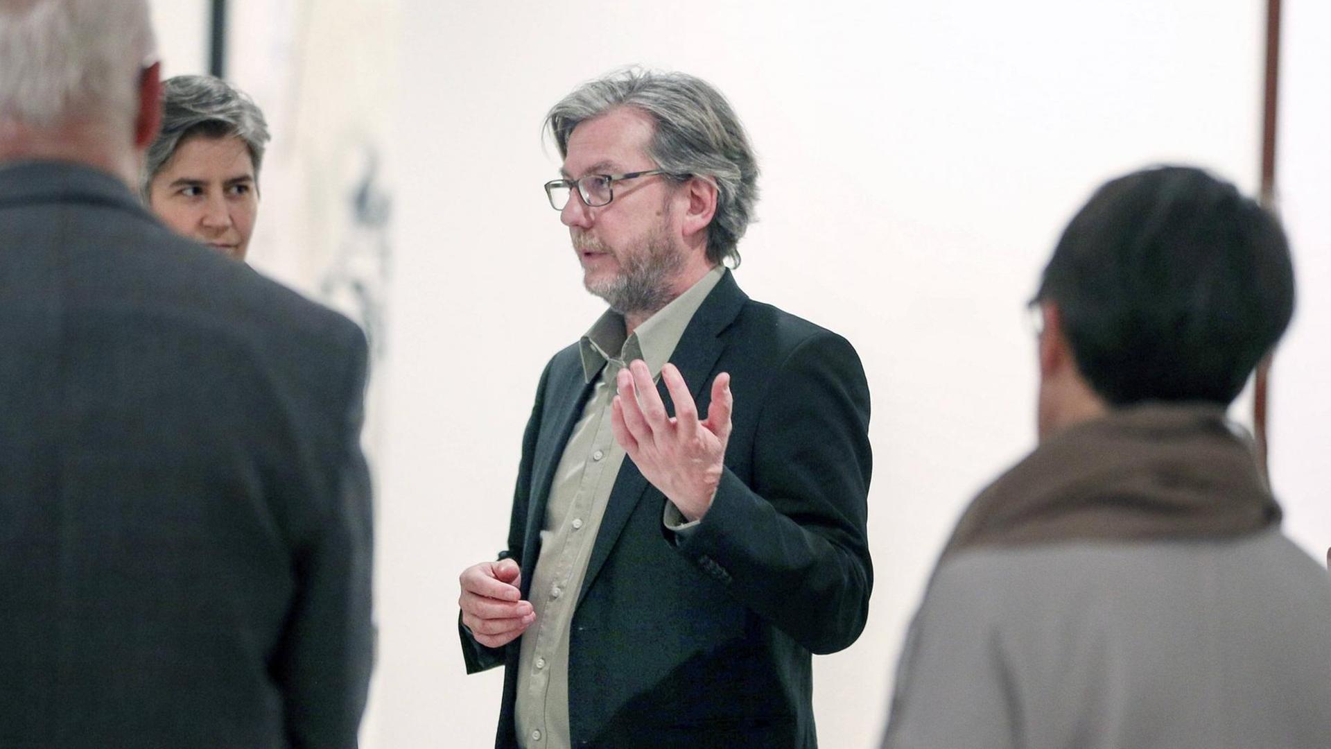 "Prothese für das Auge": der Fotokünstler Thomas Ruff bei einer Ausstellung in Toronto 2016 "Prothese für das Auge": der Fotokünstler Thomas Ruff bei einer Ausstellung in Toronto 2016