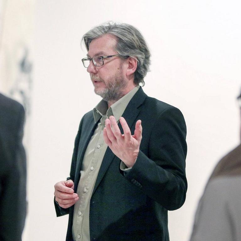 Der Fotokünstler Thomas Ruff bei einer Ausstellung in Toronto 2016 Der Fotokünstler Thomas Ruff bei einer Ausstellung in Toronto 2016