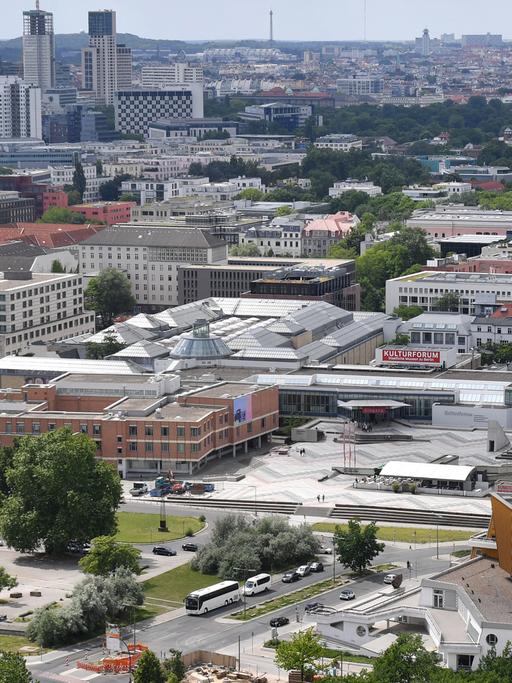 Blick über den Potsdamer Platz mit dem Kulturforum in Richtung City West am 10.06.2016 in Berlin. 