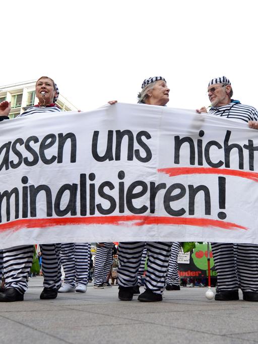 Montagsdemonstration gegen das umstrittene Bahnprojekt Stuttgart 21