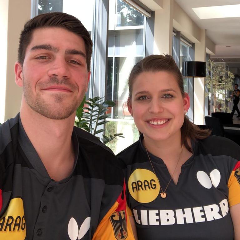 Die beiden deutschen Tischtennis-Spieler Petrissa Solja (li.) und Patrick Franziska bei der Aufnahme des Deutschlandfunk-Sportgesprächs. Die beiden deutschen Tischtennis-Spieler Petrissa Solja (li.) und Patrick Franziska bei der Aufnahme des Deutschlandfunk-Sportgesprächs.