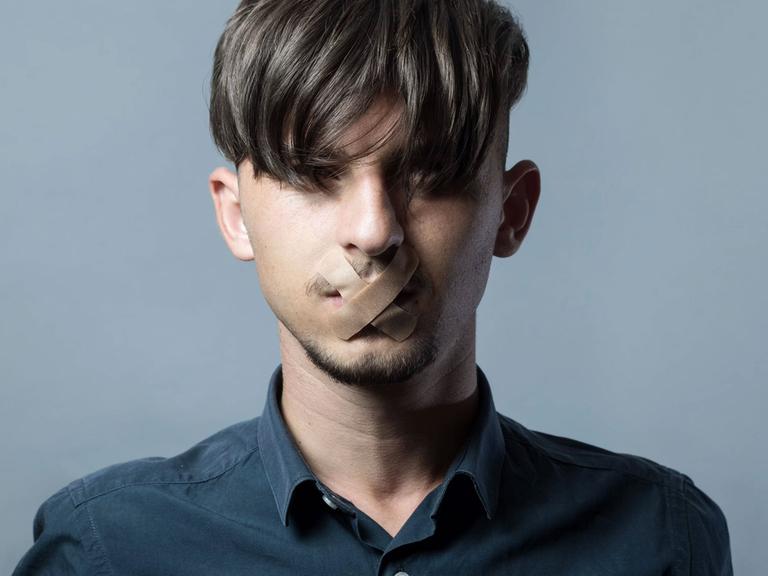 Redeverbot: Zum Welttag gegen Internetzensur am 12. März veröffentlicht Reporter ohne Grenzen die Uncensored Playlist.