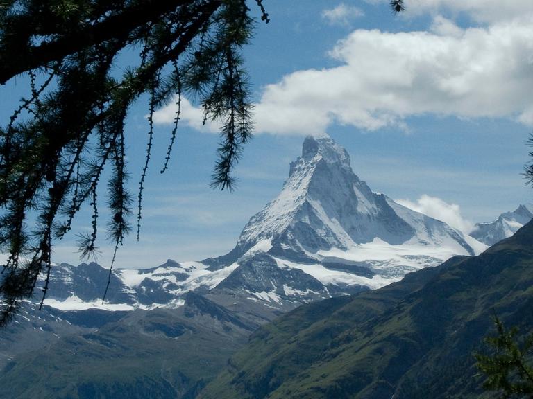 Das Matterhorn, aufgenommen am Sonntag (24.07.2011).