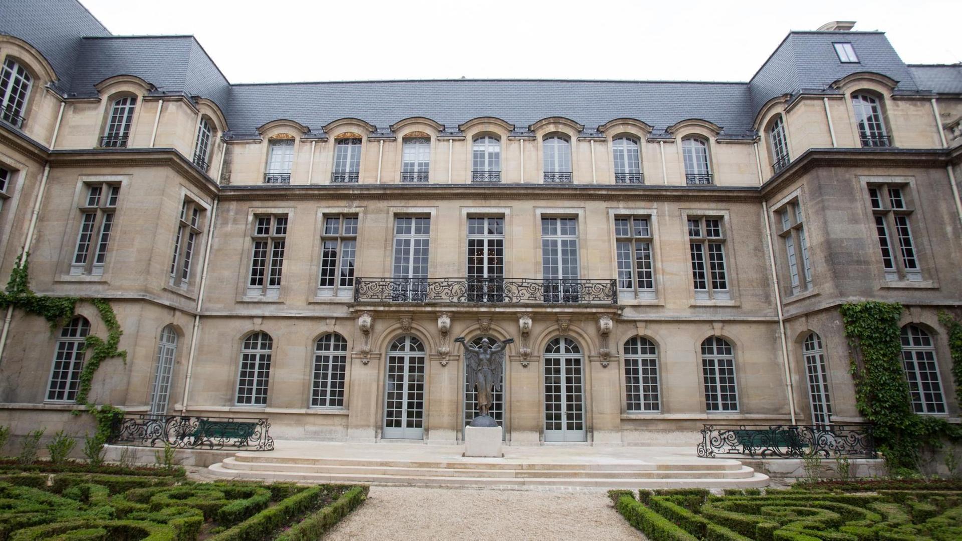 Das Musée Carnavalet in Paris am Tag der Wiedereröffnung nach vier Jahren Renovierung am 26. Mai 2021 in Paris. Das Musée Carnavalet in Paris am Tag der Wiedereröffnung nach vier Jahren Renovierung am 26. Mai 2021 in Paris.