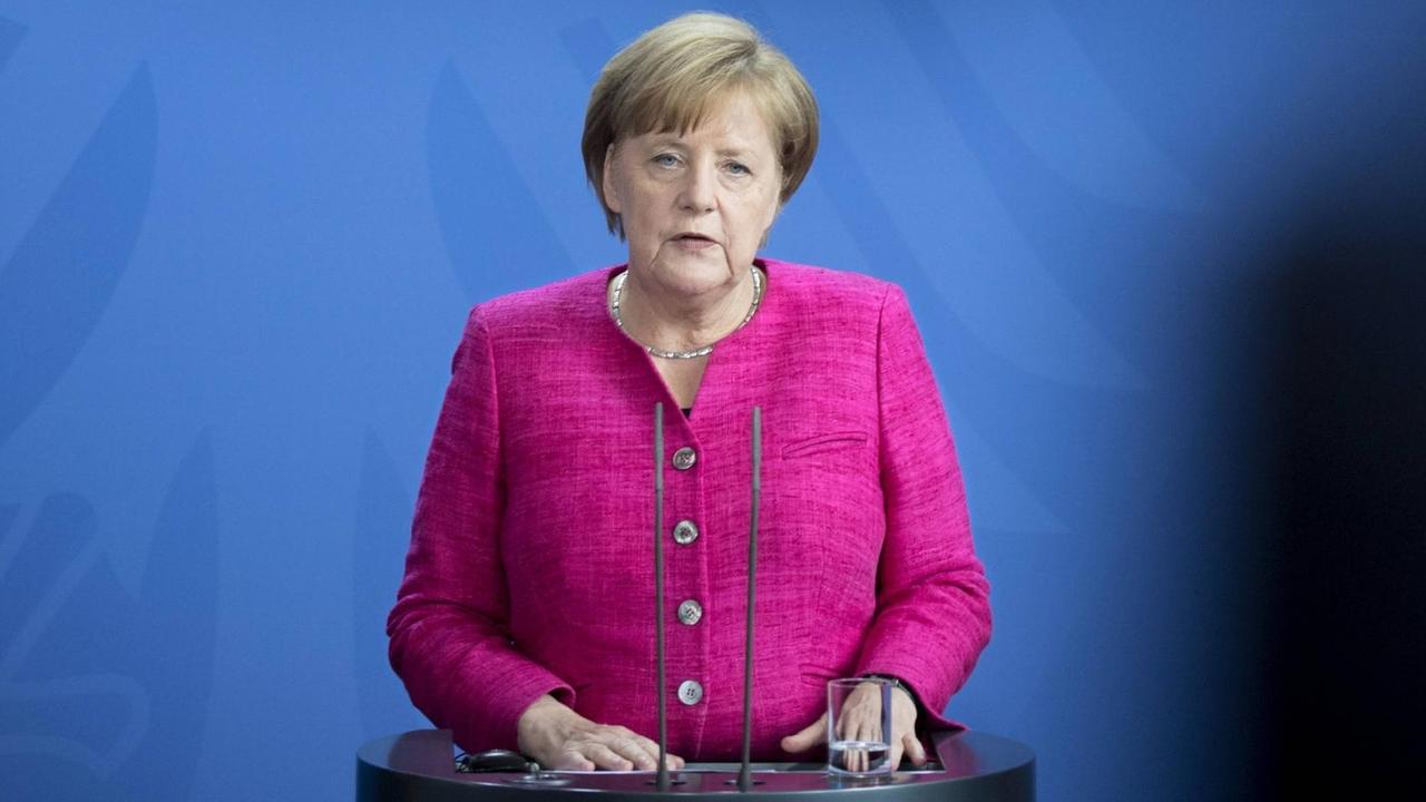 Bundeskanzlerin Angela Merkel bei einer Pressekonferenz im Juni 2018 Bundeskanzlerin Angela Merkel bei einer Pressekonferenz im Juni 2018