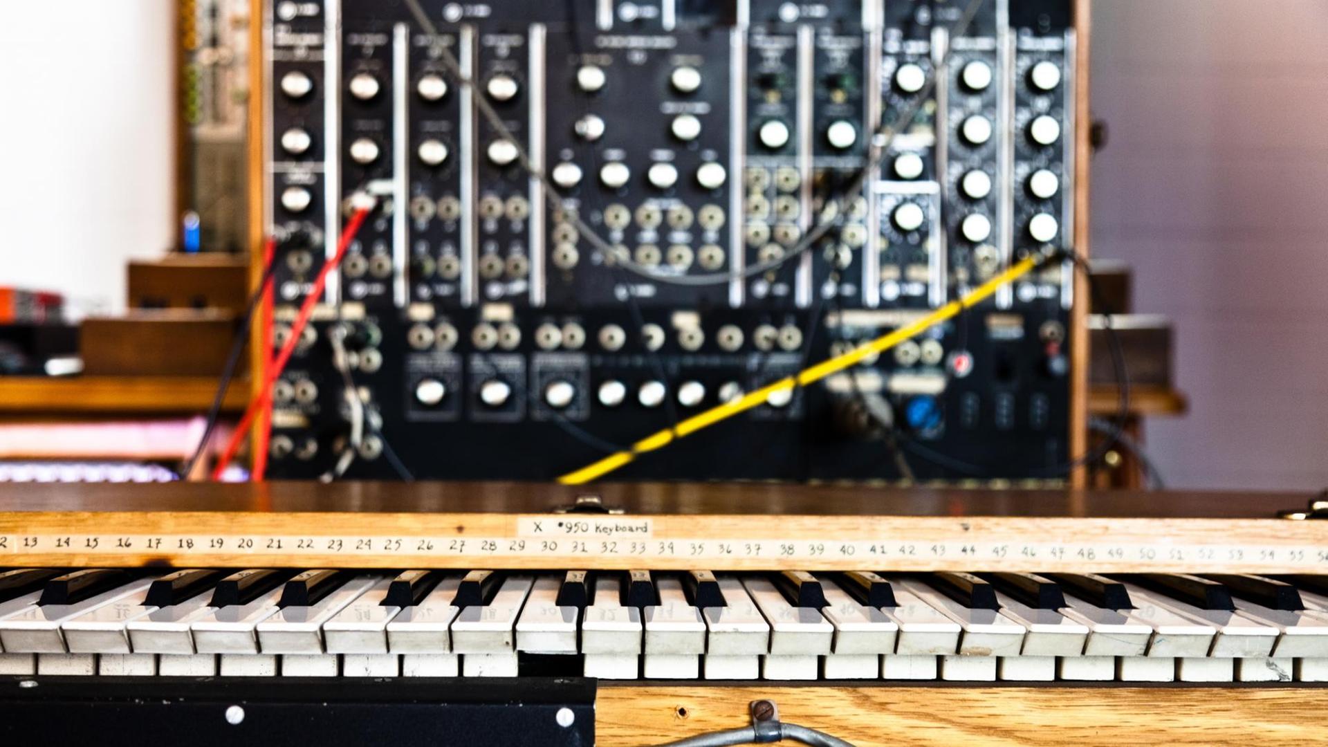 Der modularer Moog-Synthesiser Der modularer Moog-Synthesiser