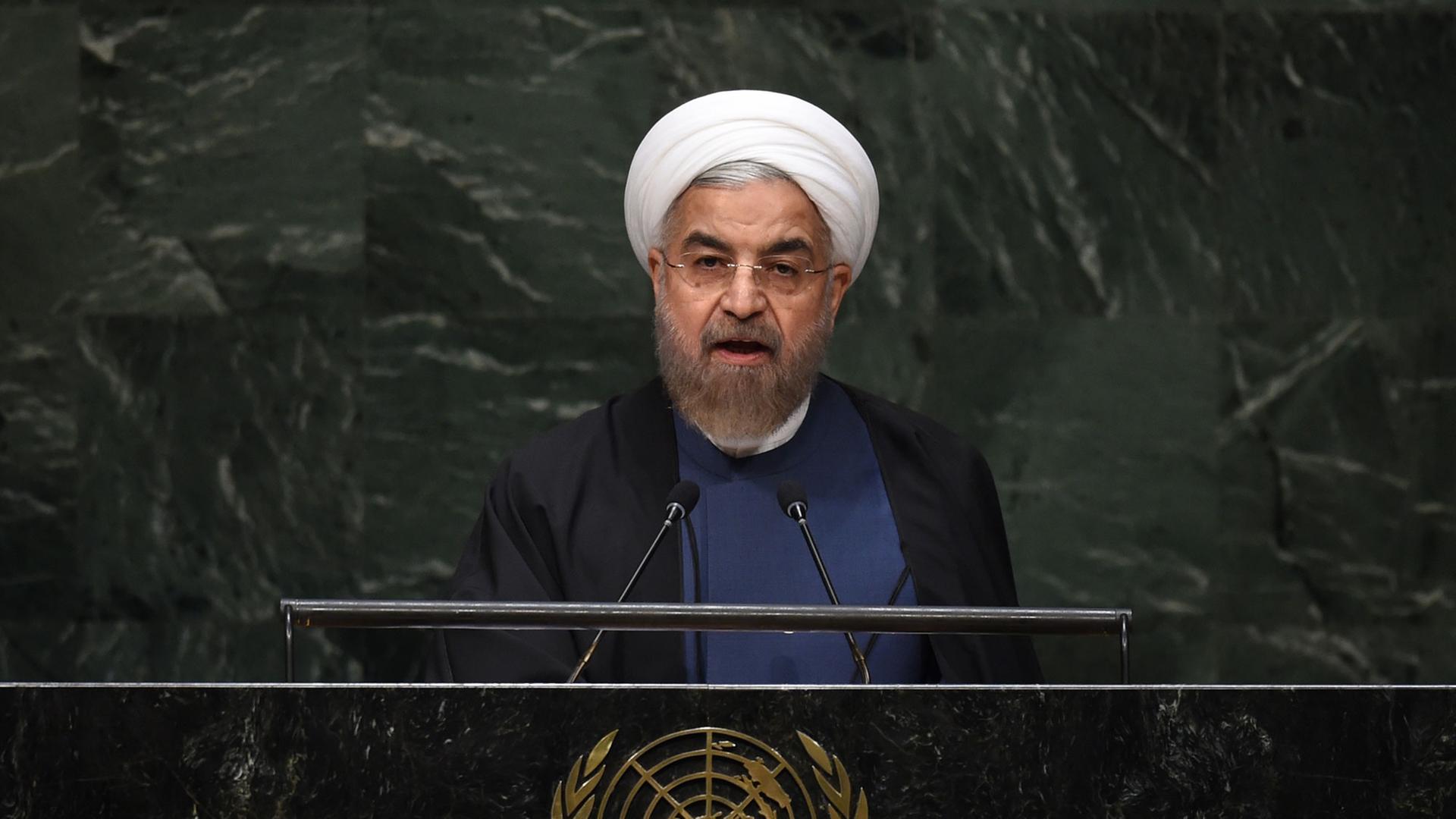 Irans Präsident Hassan Rohani spricht zur UNO-Vollversammlung. Irans Präsident Hassan Rohani spricht zur UNO-Vollversammlung.
