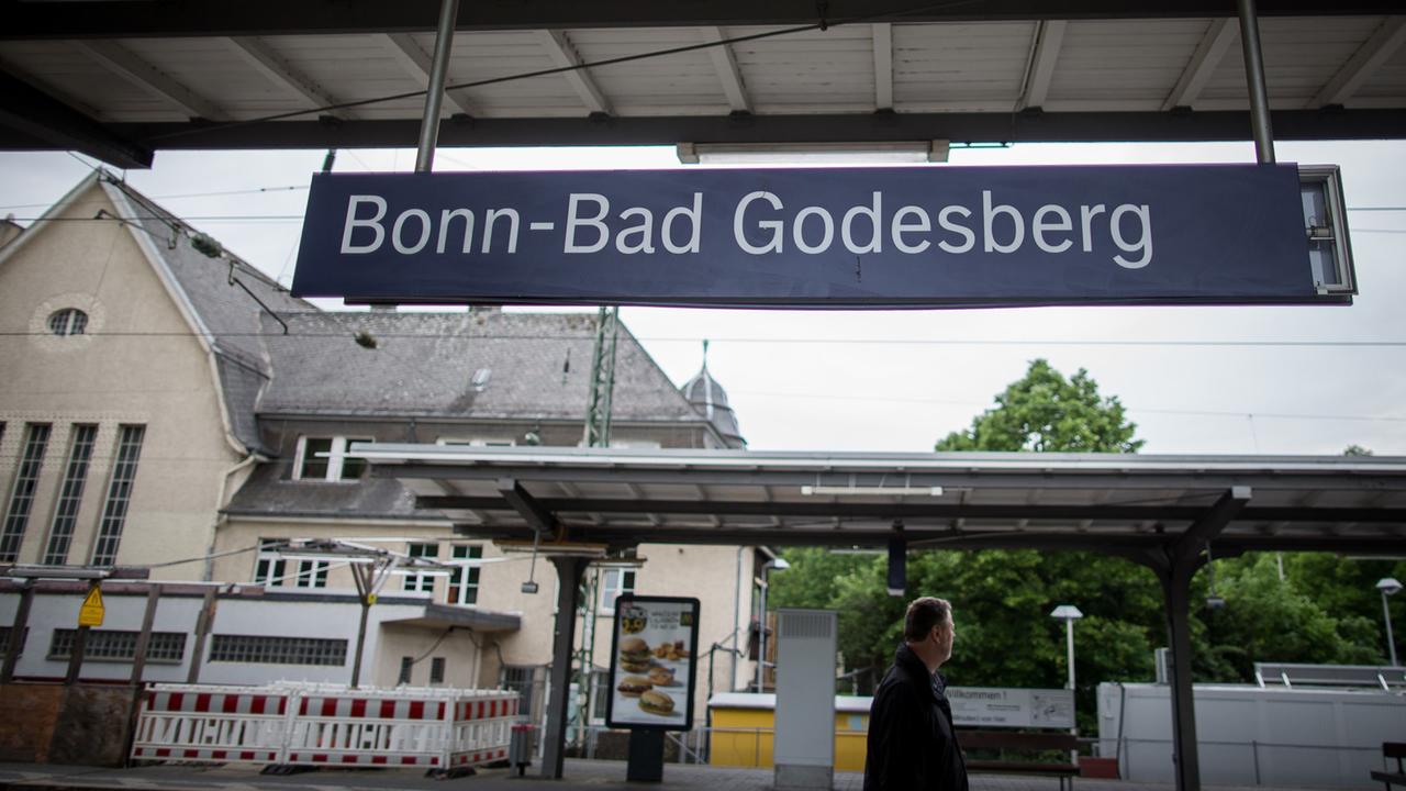 Bahnhof des Bonner Stadtteils Bad Godesberg Bahnhof des Bonner Stadtteils Bad Godesberg