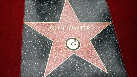 Der Stern von Cole Porter auf dem Hollywood Walk of Fame in Los Angeles wurde posthum am 21.5.2007 eingesetzt