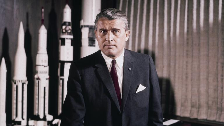 Helmut Gröttrup und sein Team waren ursprünglich Mitarbeiter Wernher von Brauns gewesen Helmut Gröttrup und sein Team waren ursprünglich Mitarbeiter Wernher von Brauns gewesen