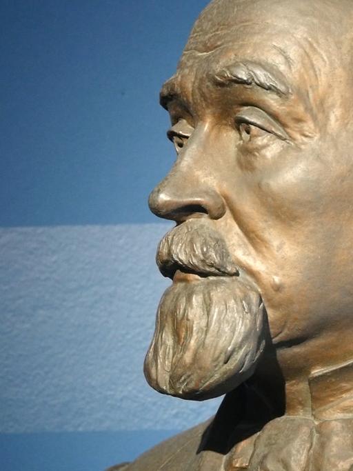 Büste von Hermann Schulze-Delitzsch