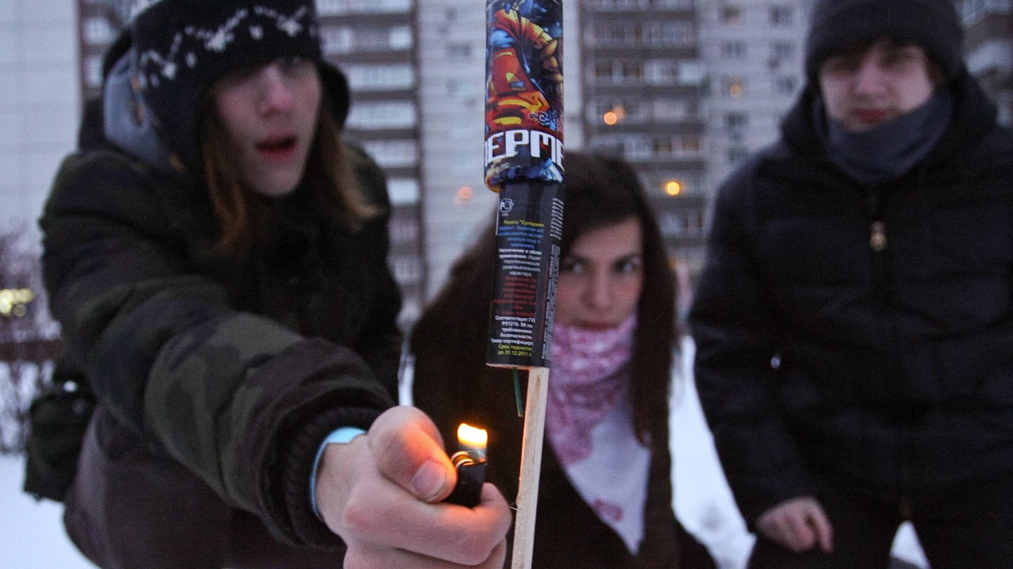 Ab Wie Viel Uhr Darf Man An Silvester Knallen Silvester - Wie man es richtig knallen lässt | deutschlandfunk.de