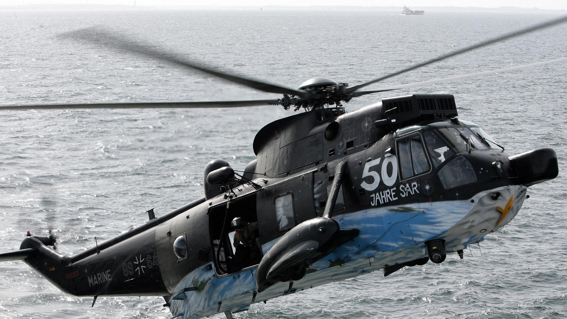 Momentan ist nur ein Hubschrauber vom Typ "Sea King Mk 41" einsatzbereit. Momentan ist nur ein Hubschrauber vom Typ "Sea King Mk 41" einsatzbereit.