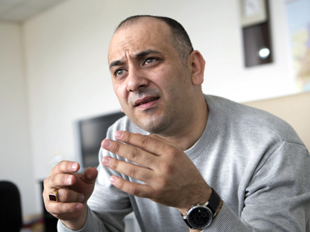 Der stellvertretende Chefredakteur der türkischen Tageszeitung "Sabah", Ismail Erel Der stellvertretende Chefredakteur der türkischen Tageszeitung "Sabah", Ismail Erel