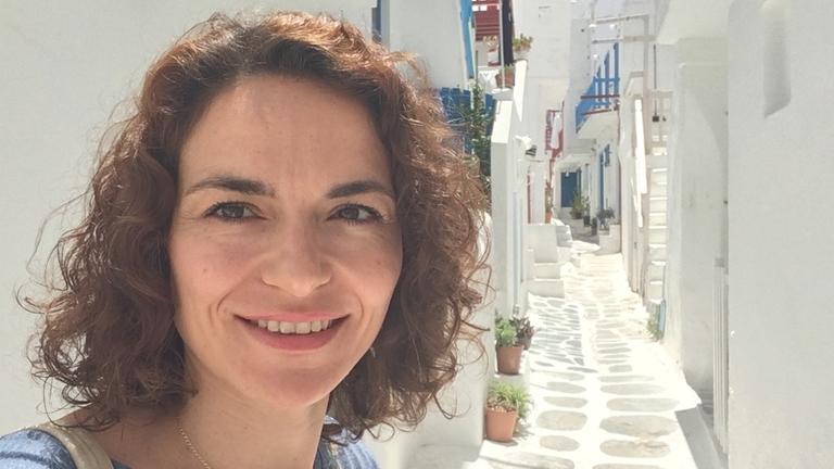 Die Reporterin bei der Spurensuche auf Mykonos Die Reporterin bei der Spurensuche auf Mykonos
